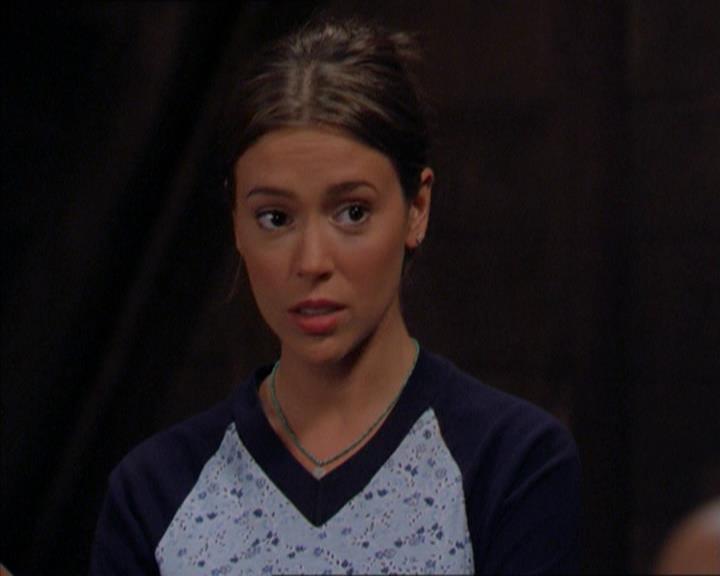 Charmed-Online_dot_net-2x01WitchTrial0339.jpg