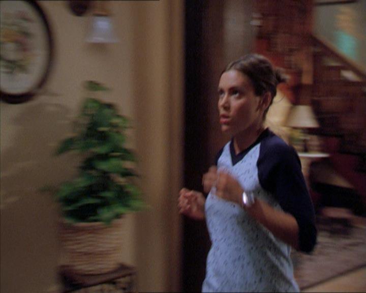 Charmed-Online_dot_net-2x01WitchTrial0354.jpg