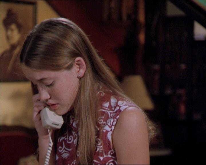 Charmed-Online_dot_net-2x01WitchTrial0396.jpg