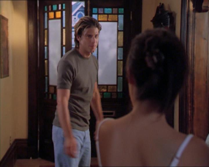 Charmed-Online_dot_net-2x01WitchTrial0407.jpg
