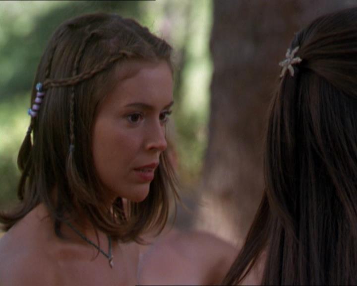 Charmed-Online_dot_net-2x01WitchTrial0594.jpg