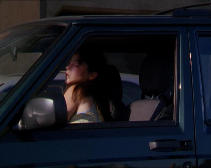Charmed-Online_dot_net-2x01WitchTrial0678.jpg