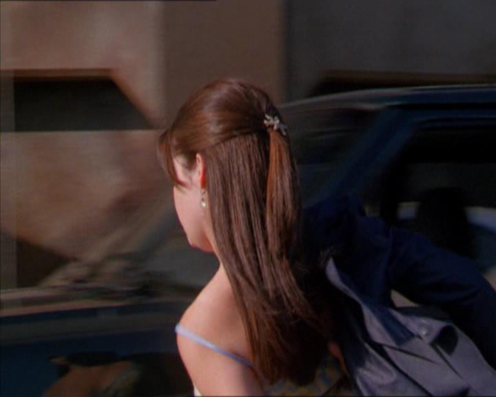 Charmed-Online_dot_net-2x01WitchTrial0683.jpg