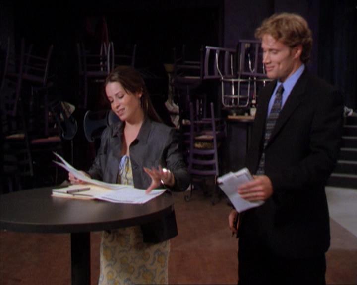 Charmed-Online_dot_net-2x01WitchTrial0712.jpg