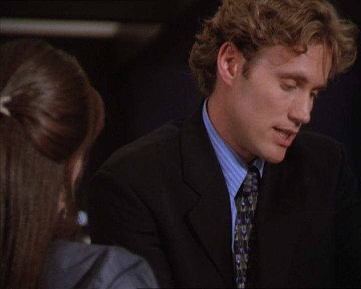 Charmed-Online_dot_net-2x01WitchTrial0756.jpg