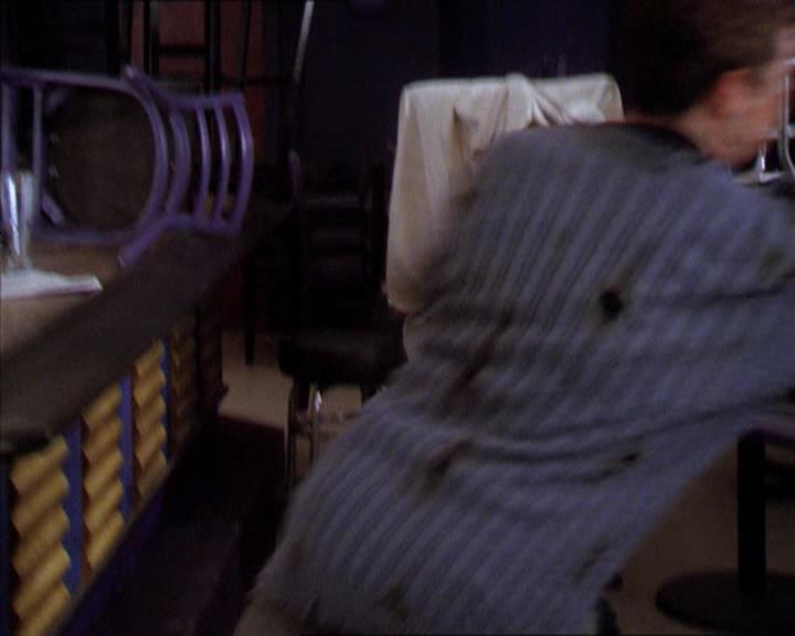 Charmed-Online_dot_net-2x01WitchTrial0855.jpg