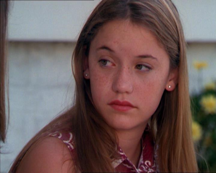 Charmed-Online_dot_net-2x01WitchTrial1006.jpg