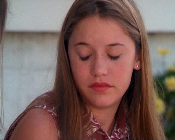 Charmed-Online_dot_net-2x01WitchTrial1028.jpg