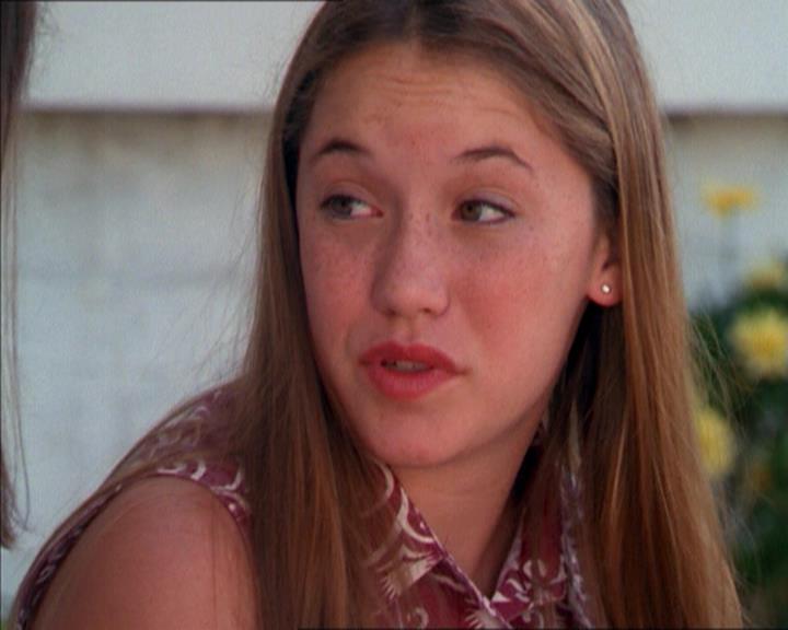 Charmed-Online_dot_net-2x01WitchTrial1039.jpg
