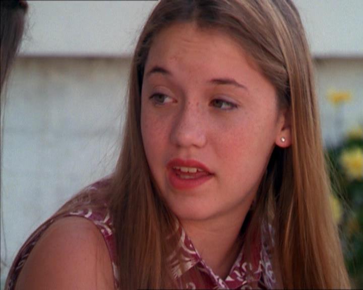 Charmed-Online_dot_net-2x01WitchTrial1046.jpg
