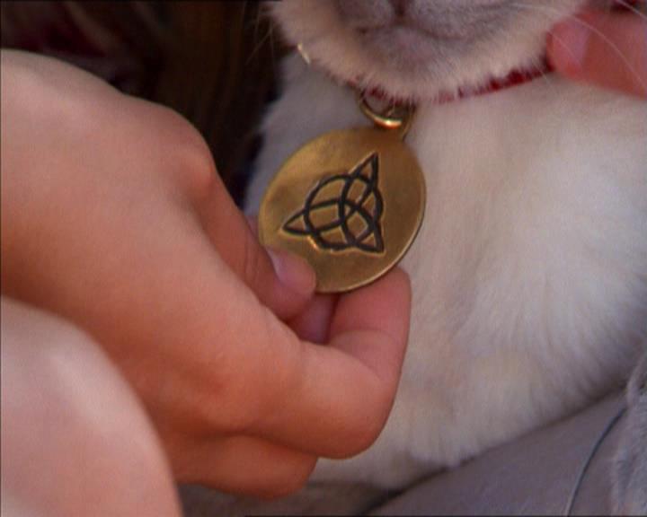 Charmed-Online_dot_net-2x01WitchTrial1059.jpg