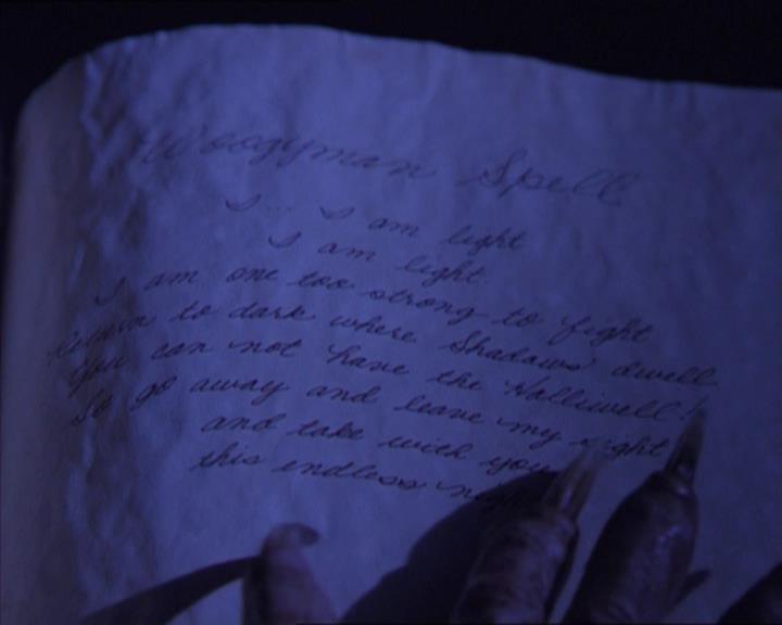 Charmed-Online_dot_net-2x01WitchTrial1189.jpg