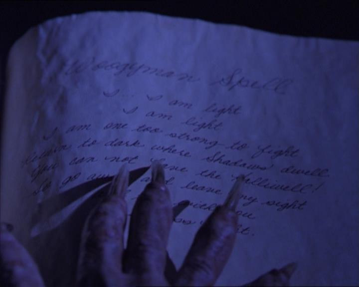 Charmed-Online_dot_net-2x01WitchTrial1194.jpg