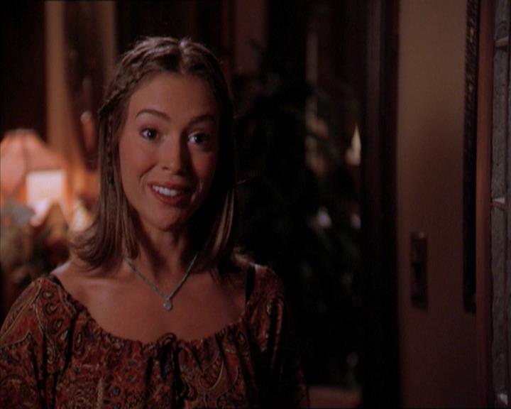 Charmed-Online_dot_net-2x01WitchTrial1597.jpg