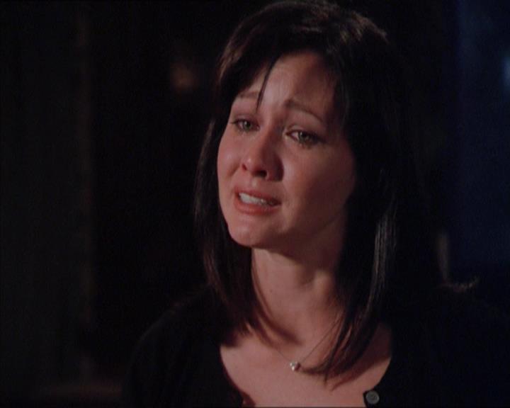 Charmed-Online_dot_net-2x01WitchTrial1972.jpg