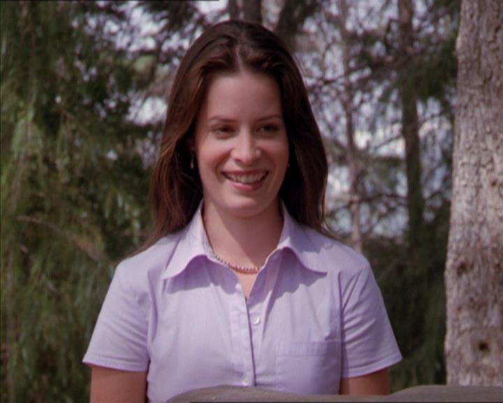 Charmed-Online_dot_net-2x01WitchTrial2259.jpg