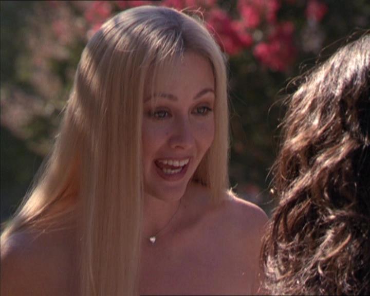 Charmed-Online_dot_net-2x02MoralityBites0573.jpg