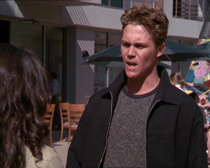 Charmed-Online_dot_net-2x02MoralityBites0872.jpg