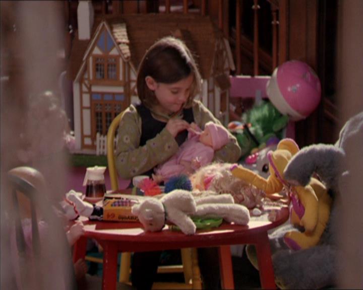 Charmed-Online_dot_net-2x02MoralityBites1668.jpg