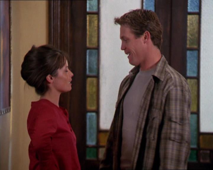 Charmed-Online_dot_net-2x02MoralityBites2341.jpg