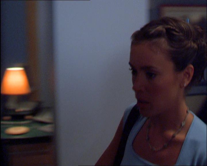 Charmed-Online_dot_net-2x03ThePaintedWorld0146.jpg