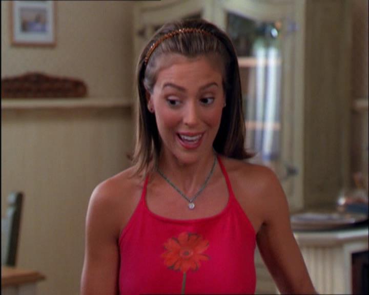 Charmed-Online_dot_net-2x03ThePaintedWorld0455.jpg