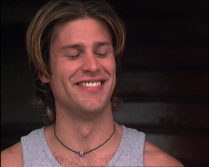 Charmed-Online_dot_net-2x03ThePaintedWorld0555.jpg