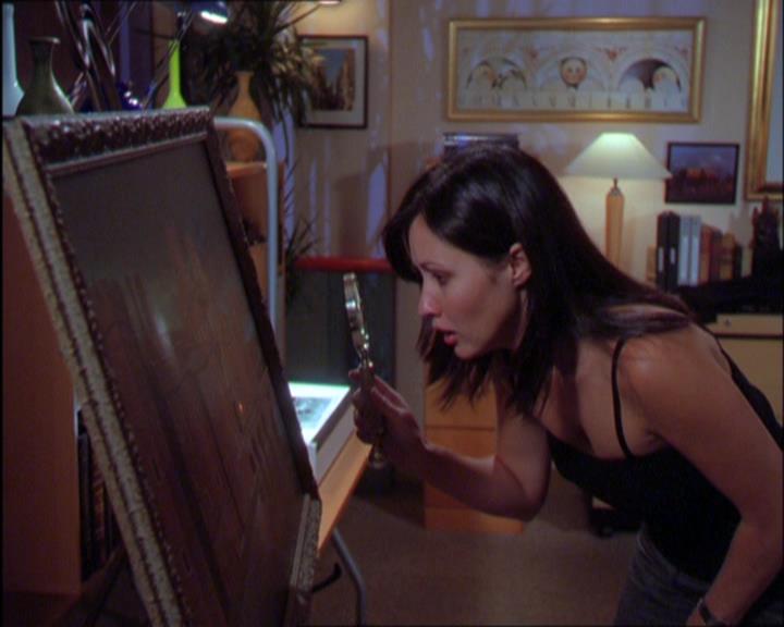 Charmed-Online_dot_net-2x03ThePaintedWorld0865.jpg