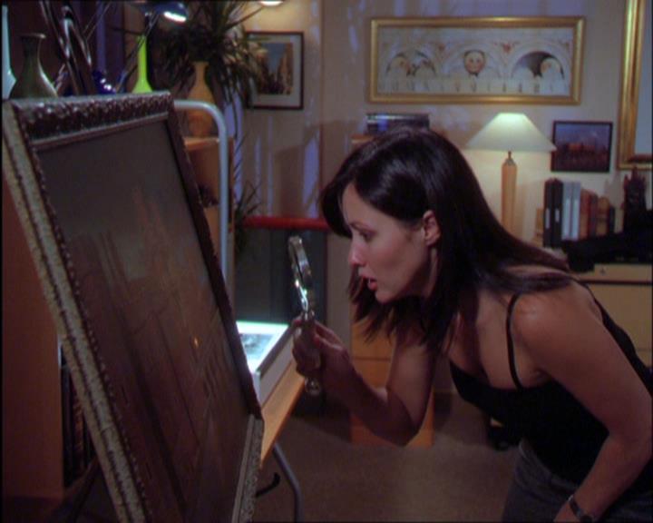 Charmed-Online_dot_net-2x03ThePaintedWorld0867.jpg