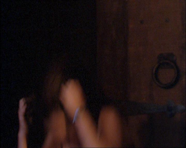 Charmed-Online_dot_net-2x03ThePaintedWorld0917.jpg