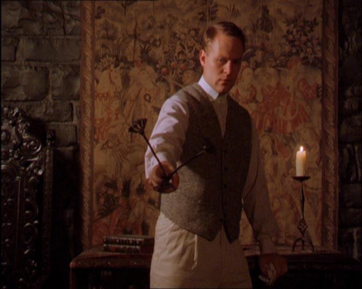Charmed-Online_dot_net-2x03ThePaintedWorld1088.jpg