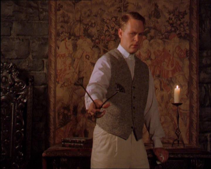 Charmed-Online_dot_net-2x03ThePaintedWorld1101.jpg Charmed-Online_dot_net-2x03ThePaintedWorld1101.jpg