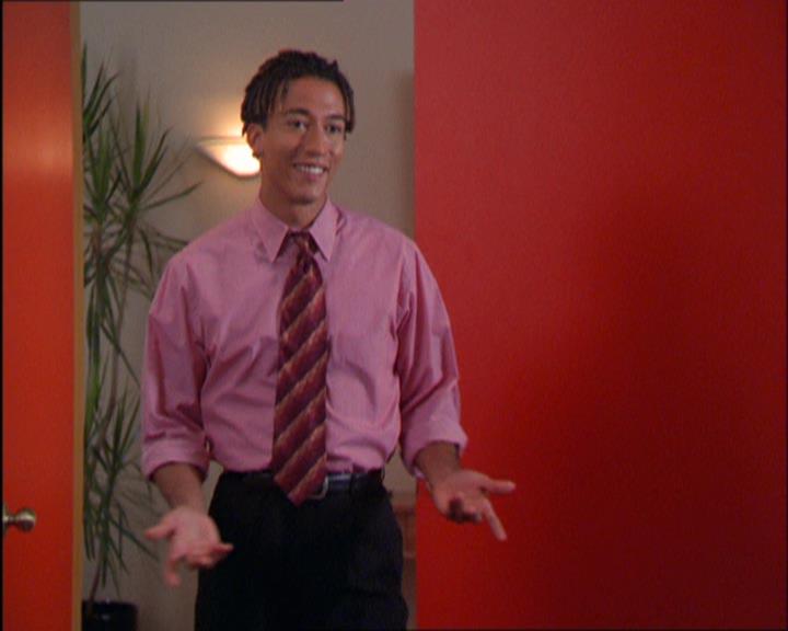 Charmed-Online_dot_net-2x03ThePaintedWorld1250.jpg