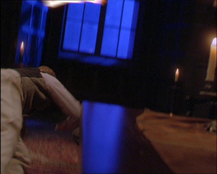 Charmed-Online_dot_net-2x03ThePaintedWorld1319.jpg