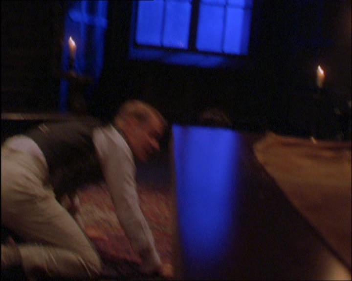 Charmed-Online_dot_net-2x03ThePaintedWorld1320.jpg