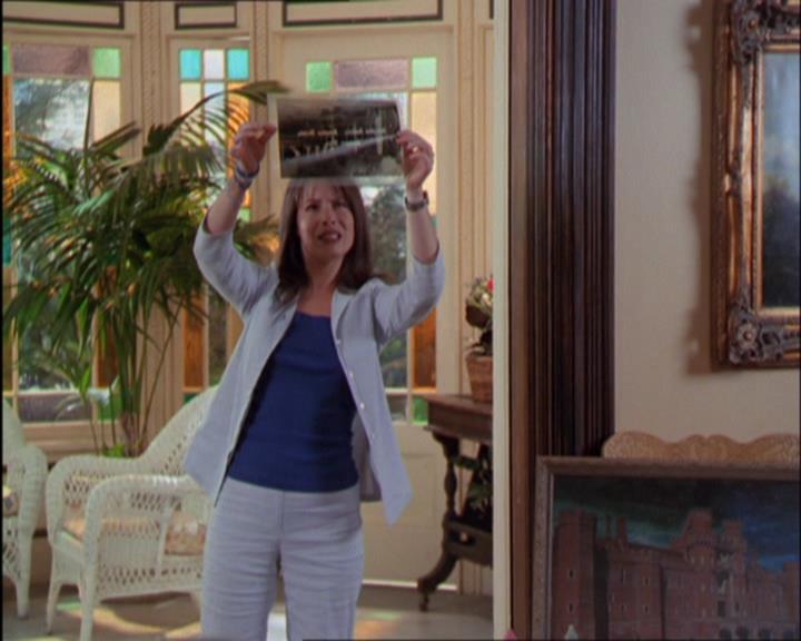 Charmed-Online_dot_net-2x03ThePaintedWorld1497.jpg