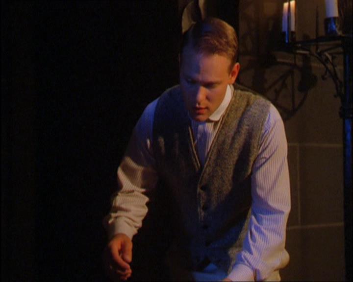 Charmed-Online_dot_net-2x03ThePaintedWorld1856.jpg