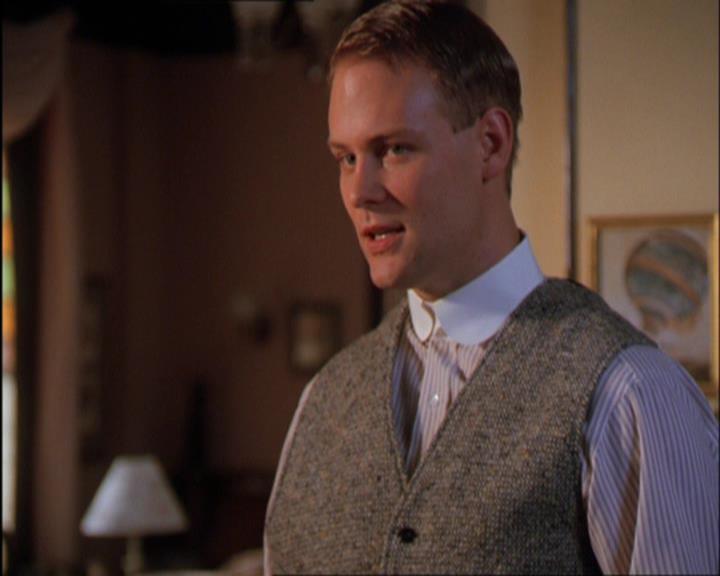 Charmed-Online_dot_net-2x03ThePaintedWorld1936.jpg