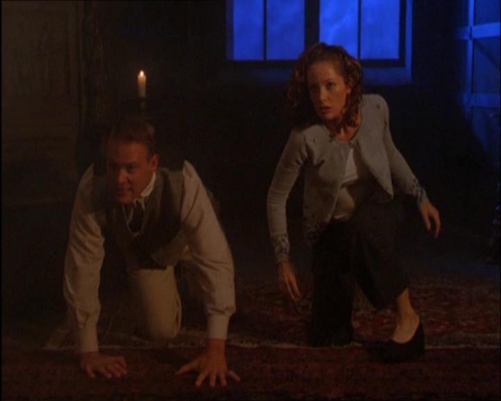 Charmed-Online_dot_net-2x03ThePaintedWorld2133.jpg