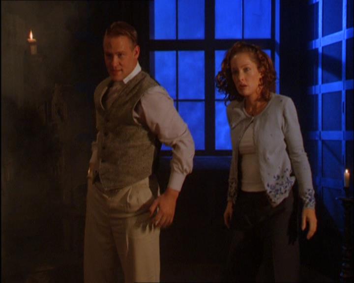 Charmed-Online_dot_net-2x03ThePaintedWorld2136.jpg