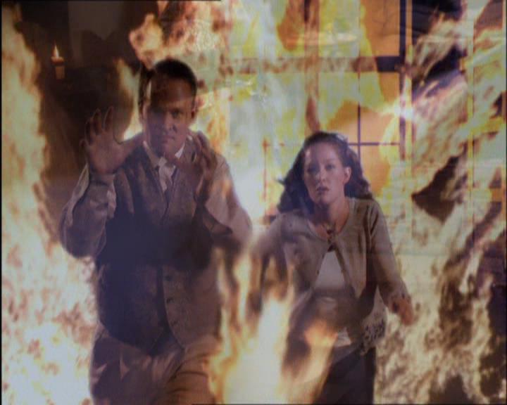 Charmed-Online_dot_net-2x03ThePaintedWorld2158.jpg
