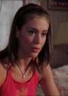 Charmed-Online_dot_net-2x03ThePaintedWorld0693.jpg