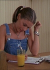 Charmed-Online_dot_net-2x03ThePaintedWorld0973.jpg