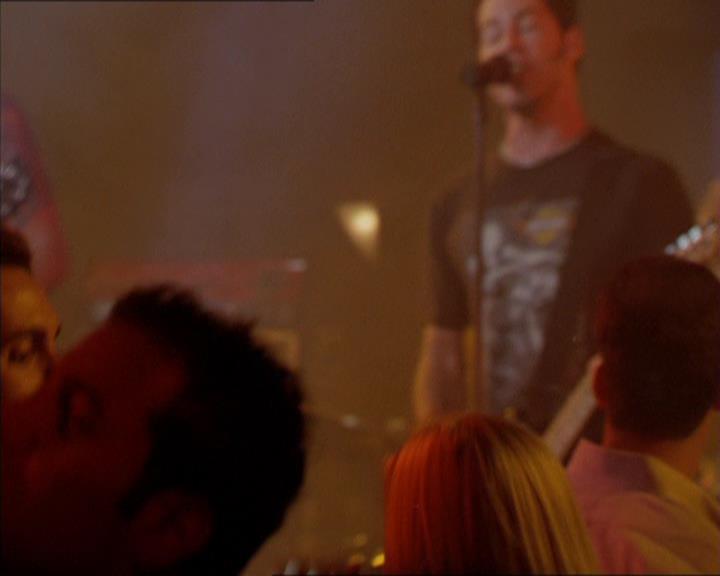 Charmed-Online_dot_net-2x05TheDevilsMusic0087.jpg