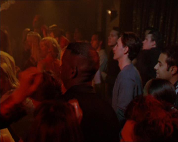 Charmed-Online_dot_net-2x05TheDevilsMusic0123.jpg