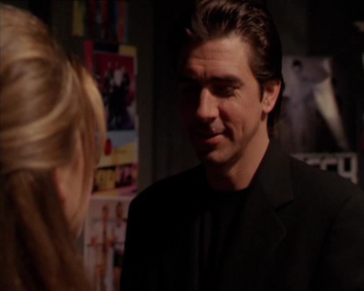 Charmed-Online_dot_net-2x05TheDevilsMusic0147.jpg