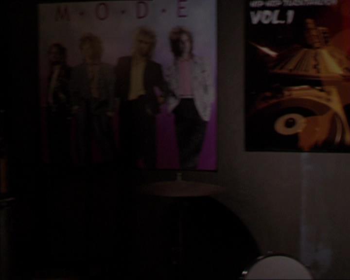 Charmed-Online_dot_net-2x05TheDevilsMusic0173.jpg