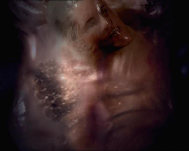 Charmed-Online_dot_net-2x05TheDevilsMusic0230.jpg