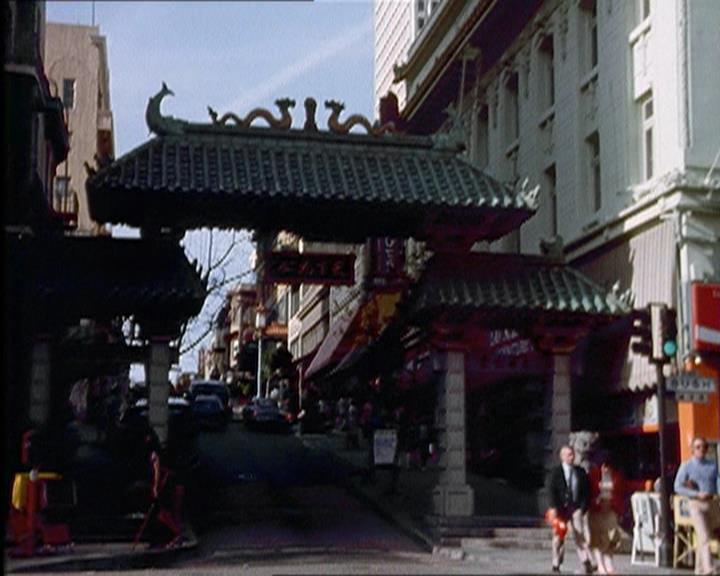 Charmed-Online_dot_net-2x05TheDevilsMusic0298.jpg