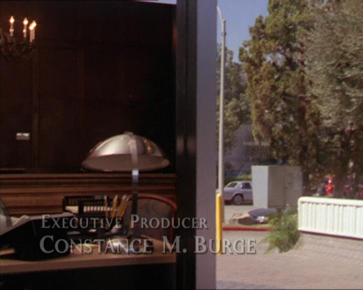 Charmed-Online_dot_net-2x05TheDevilsMusic0321.jpg